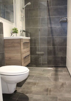 Bathroom - Holiday Home Leuk Comfortable Vacation Home (Callantsoog)