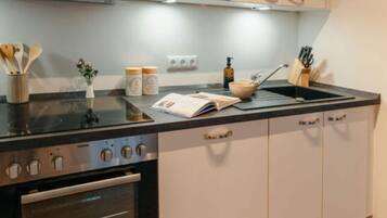 Ferienhaus | Eigene Küche | Kühlschrank, Ofen, Wasserkocher, Toaster