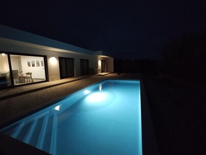 Lavish Holiday Home With Private Pool