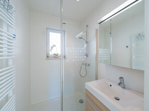 Apartment | Bathroom - Exclusive Penthouse With 2 Sunny Terraces (Middelkerke)