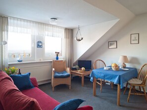 Living area - Holiday Apartment B in Haus Seewind (Wittduen)