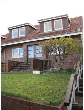 Exterior - Holiday Apartment B in Haus Seewind (Wittduen)