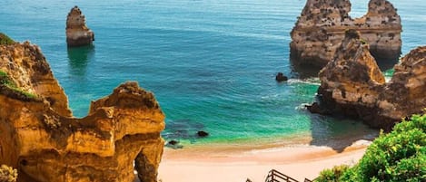 Lejlighed | 3 soveværelser, individuel indretning, strygejern/strygebræt