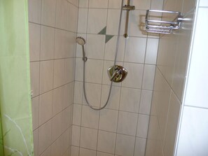 Apartment | Bathroom | Towels