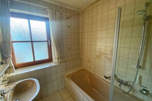 Appartement | Salle de bain | Serviettes fournies