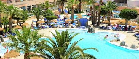 Apartment | Pool | Indoor pool, outdoor pool