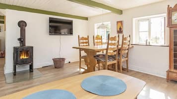 House | Dining