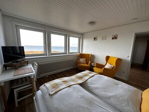 House | 1 bedroom, iron/ironing board - Holiday Apartment Oland (Nebel)