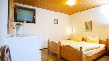 House | 2 bilik tidur, dilengkapkan perabot secara berasingan