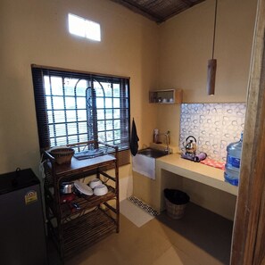 Habitación Deluxe doble | Edredones de plumas, escritorio, wifi gratis y ropa de cama