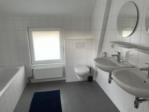 House | Bathroom