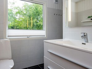 Ferienhaus | Badezimmer