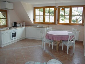 Private kitchen - Holiday Apartment Gerhard (Enkirch)