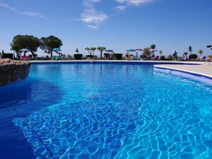 Pool - La Perla - South Facing, Sun Morning to Evening (Nerja)