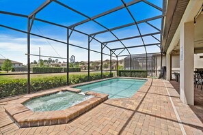 Beheizter Pool