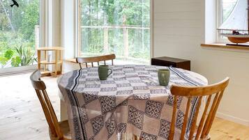 House | Dining