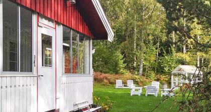 6 Person Holiday Home in Ed-by Traum