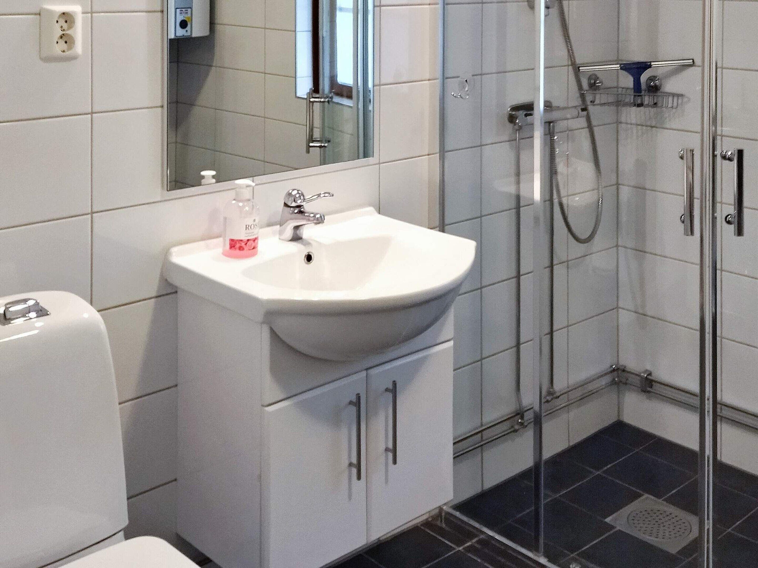 House | Bathroom