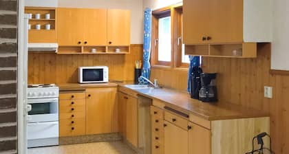 6 Person Holiday Home in Ed-by Traum