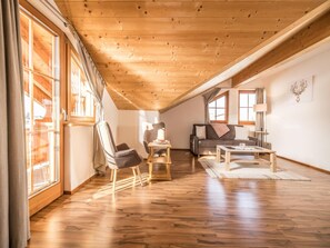 Huoneisto | Olohuone