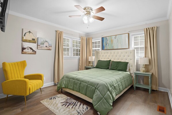 3 多间卧室、熨斗/熨衣板、WiFi、床单