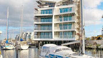 Apartment | Bahagian luar