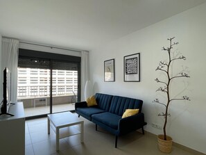 Apartment | Living area - Beautiful Apartment With Terrace (Roquetas de Mar)