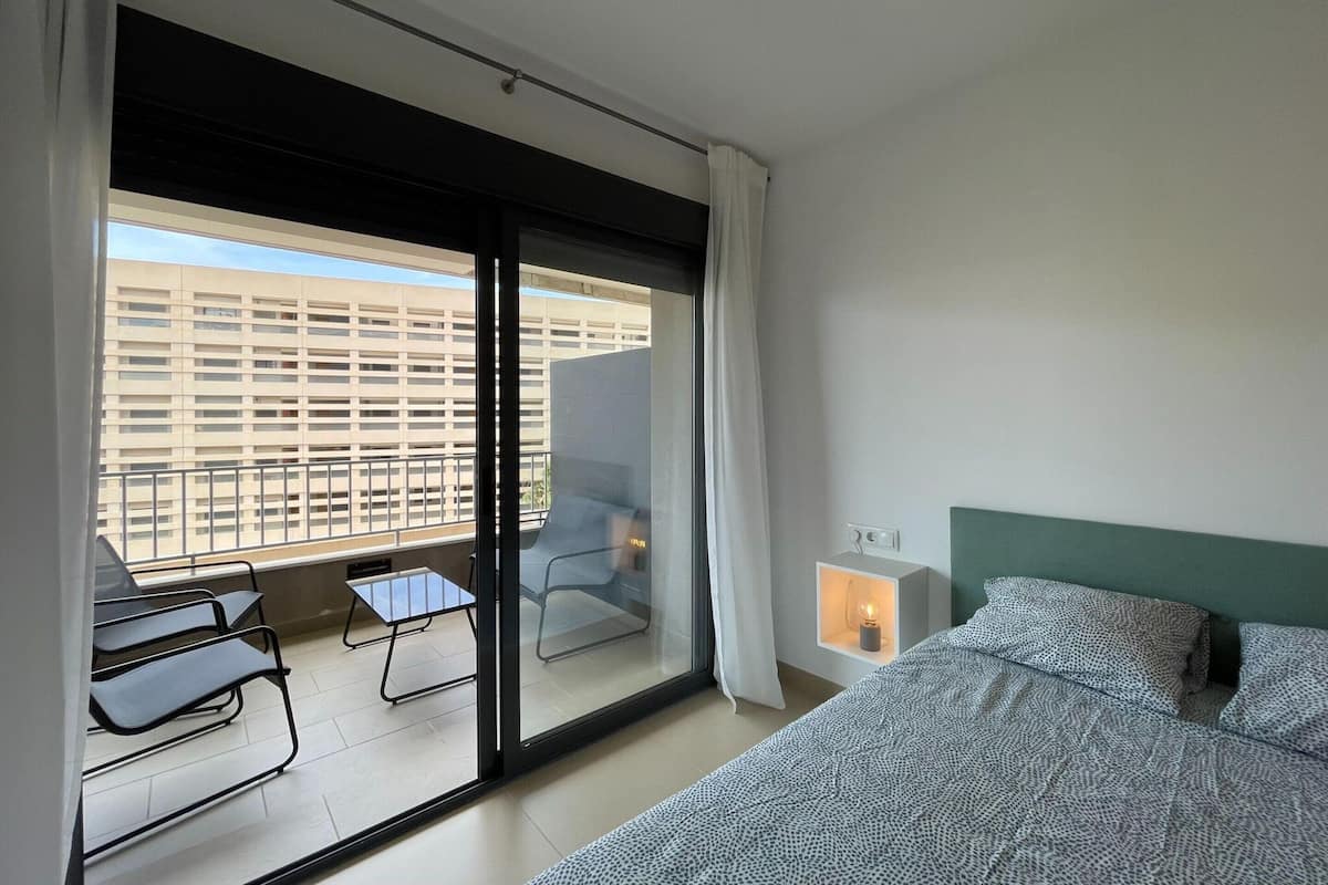 Apartamento | 2 quartos, ferros/tábuas de passar roupa, roupa de cama