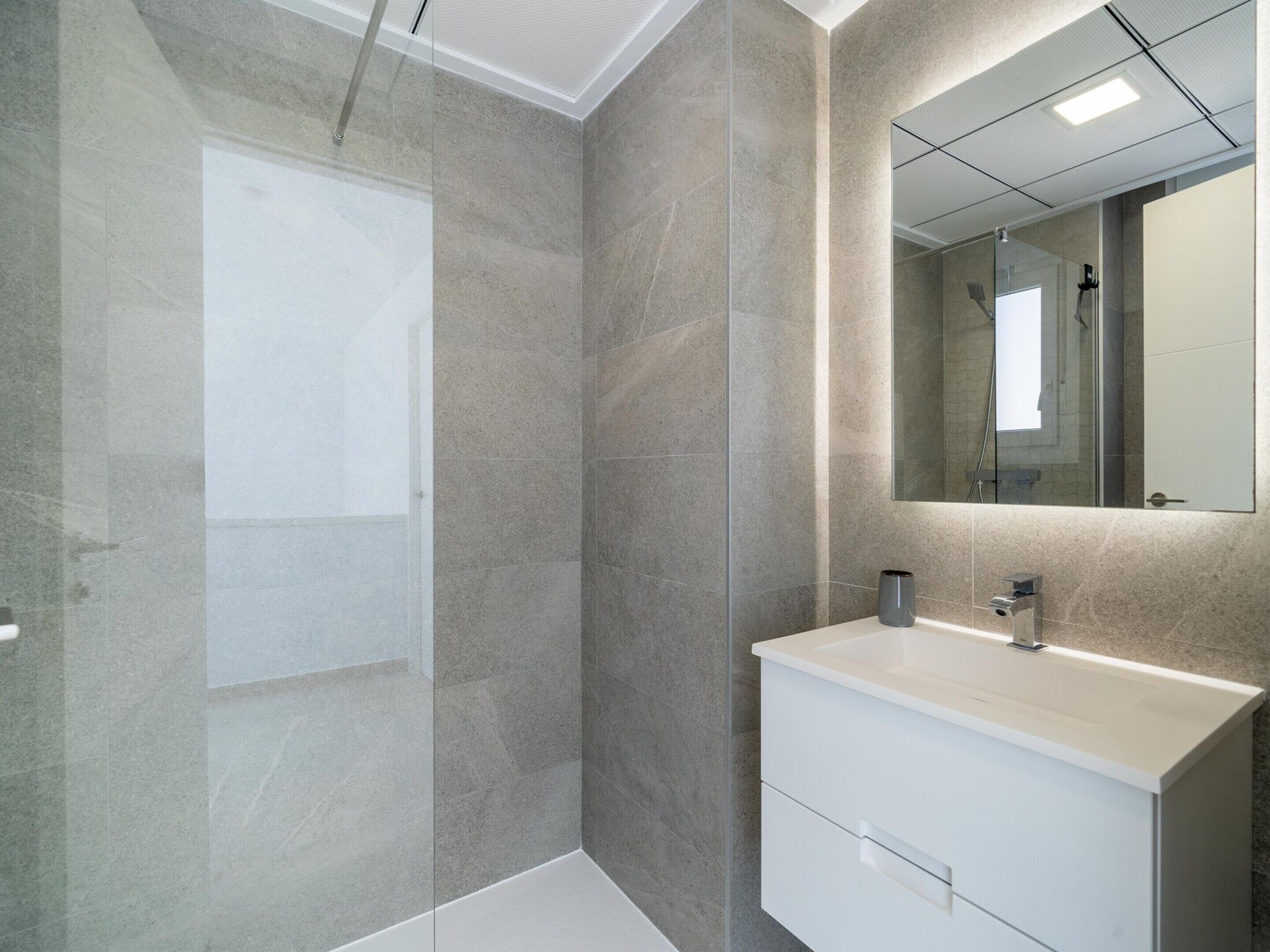 House | Bathroom