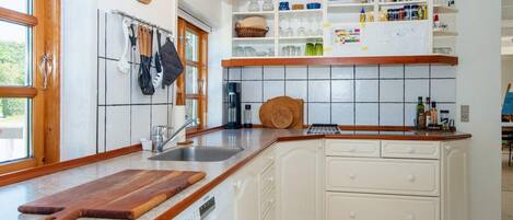 House | Private kitchen