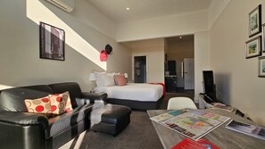 Room - Balconies Lakeside on Lake Daylesford (Daylesford)