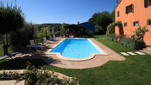 Casa | Alberca | Alberca techada y alberca al aire libre