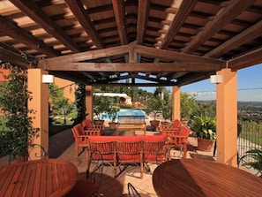 House | Dining - Belvilla by OYO Montali (Monte Roberto)