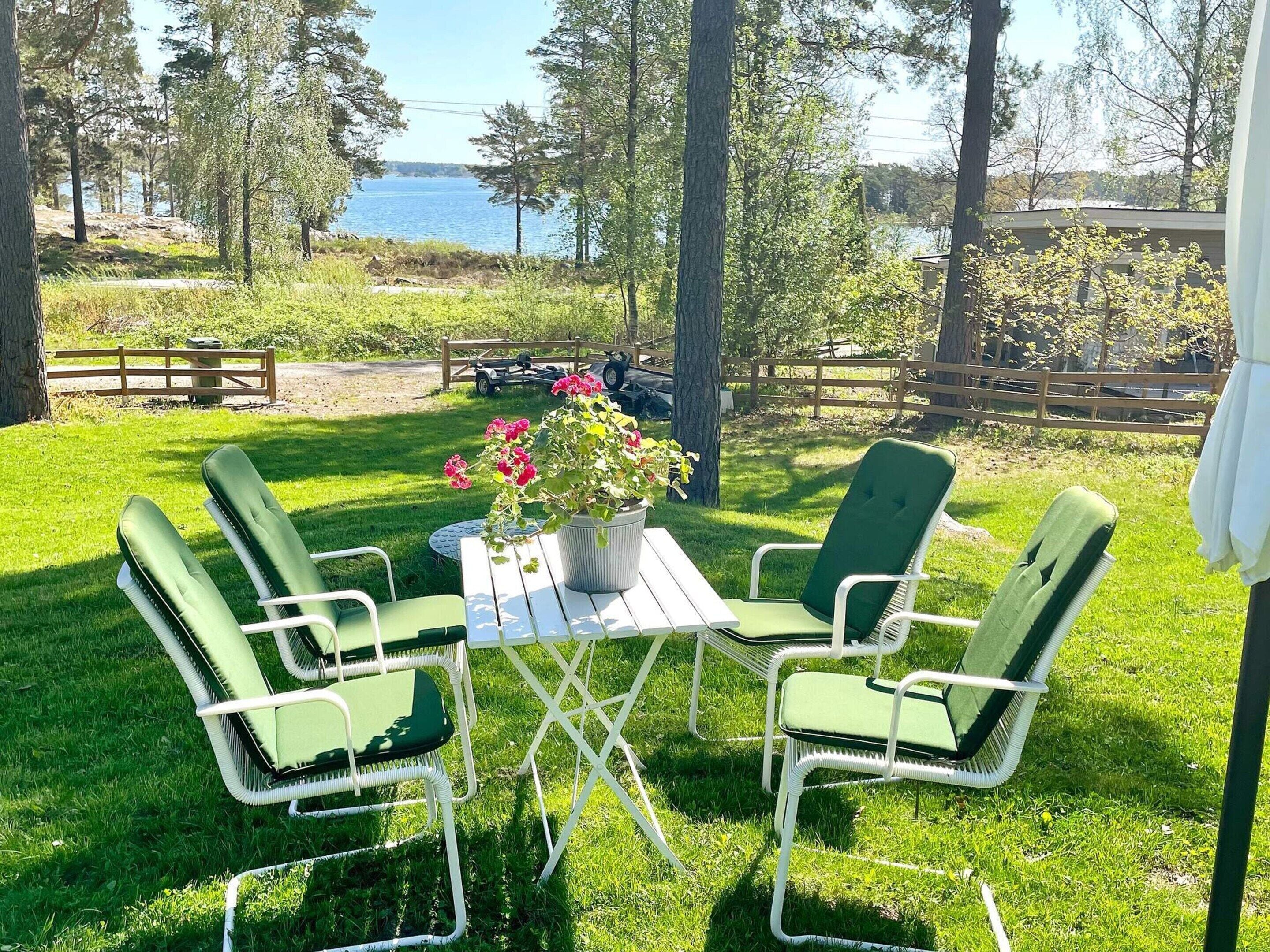 House | Outdoor dining