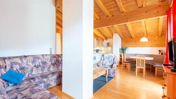 Apartment | Living room