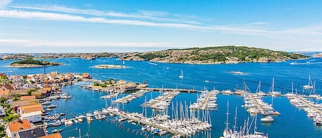 House | Marina