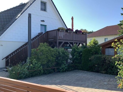 Strandhus Modern Retreat