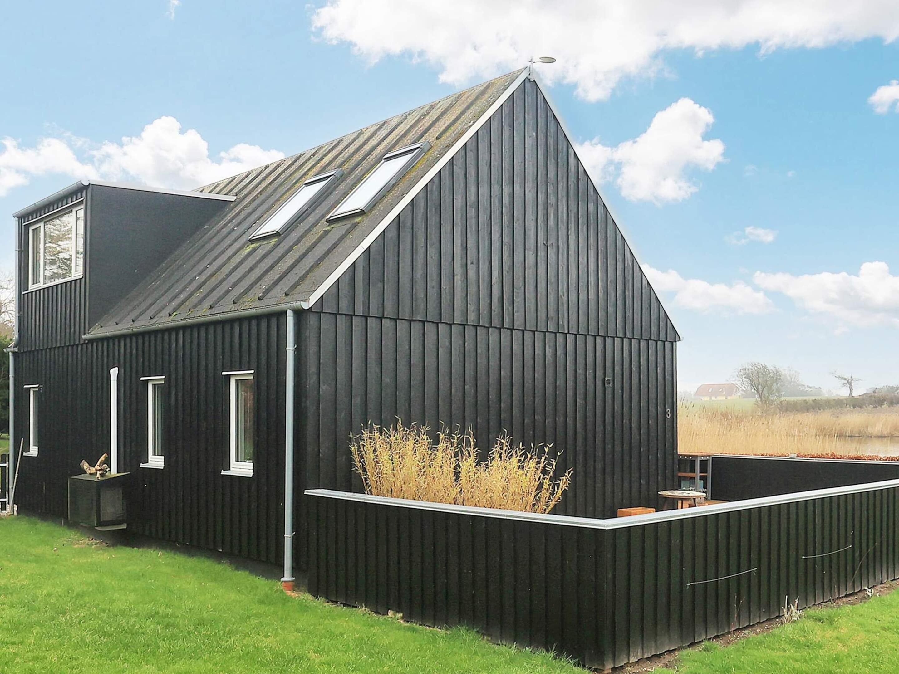 House | Bahagian luar