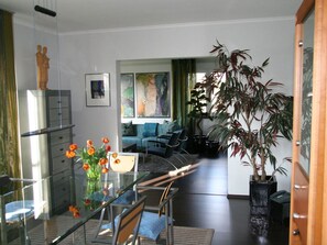 House | Private kitchen | Oven - Grand Suite Comfortable Holiday Residence (Bad Zwischenahn)