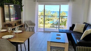 House | Dining