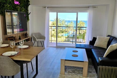 House | Dining