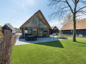 Exterior - Chalet in Innsbruck Near Ski Slope (Baarle-Nassau)
