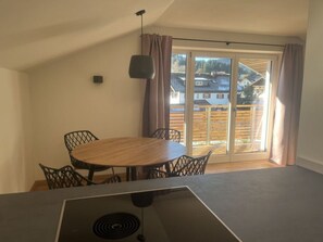 Dining - 1 Porzig Modern Retreat (Fischen im Allgaeu)