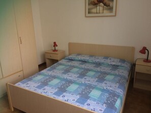 Casa | 2 habitaciones y muebles diferentes 