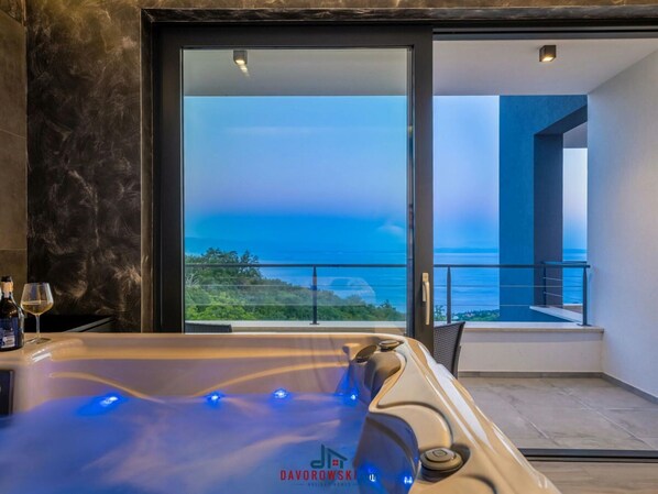 Bathtub - Ziganto Comfortable Holiday Residence (Opatija)