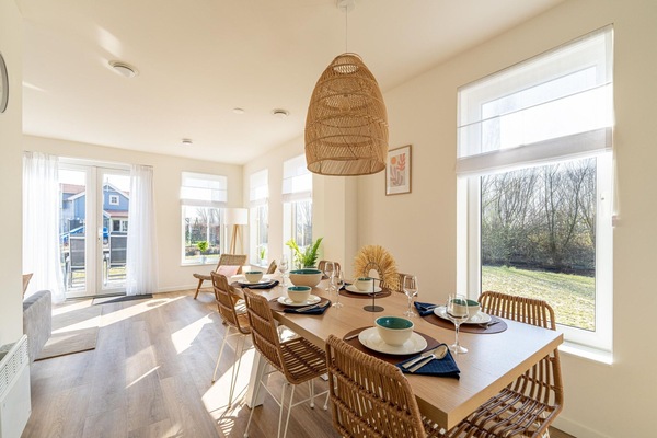 House | Dining