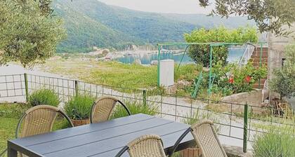 Apartments Baldo - One Bedroom Apartment With Terrace and Sea View
