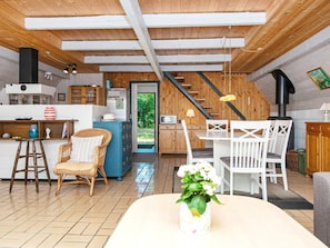 House | Dining - 8 Person Holiday Home in Glesborg (Glesborg)