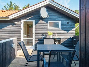 House | Dining - Modern Retreat Near Sandholm - By Traum Ferienwohnungen (Ulfborg)