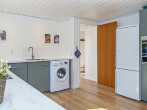 House | Property amenity - 4 Person Holiday Home in Ulfborg (Ulfborg)
